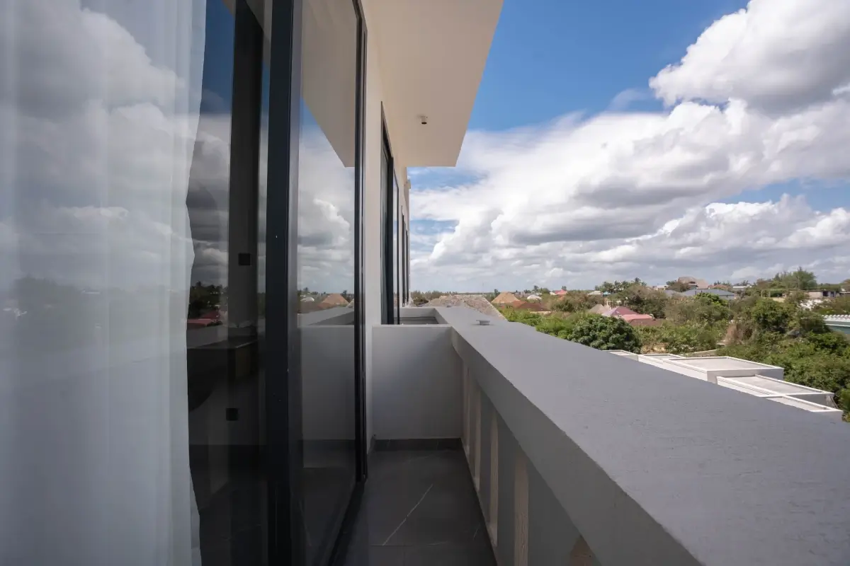 Deluxe Suite 1